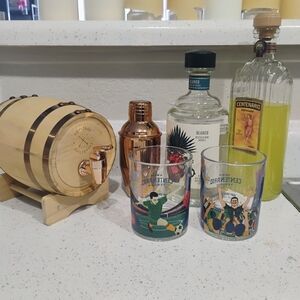 Home bar Soccer-Themed Glass Set